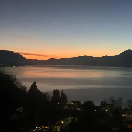 Near Maggiore Pool Casa de Férias Porto Valtravaglia